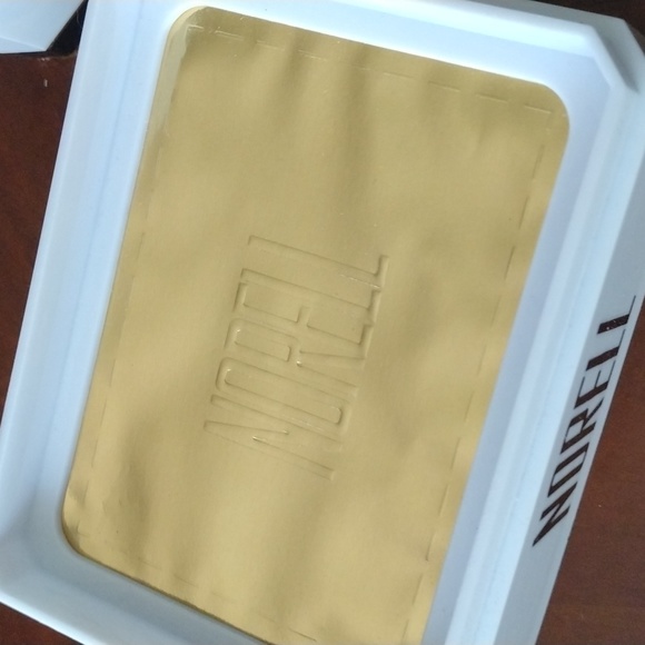 Norell perfumed powder made in USA - Picture 4 of 4